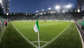 Im neuen rapid-Stadion musste der Rasen schon getauscht werden