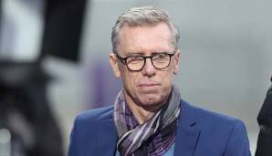 Peter Stöger sieht viele Probleme auf den Fußball zukommen.