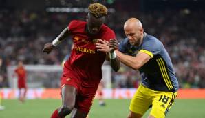 Gernot Trauner gegen Tammy Abraham