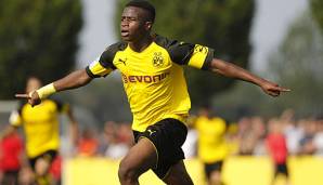 Der FC Barcelona beobachtet offenbar BVB-Talent Youssoufa Moukoko.