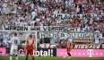 bayern-hoeness-luegner-suedkurve-1860-bild-01_116x67