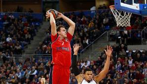 Johannes Voigtmann spielt in der EuroLeague mit Baskonia Vitoria um die Playoffs.