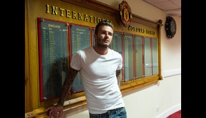 Das Posen hat der Frauenschwarm über die Jahre perfektioniert - egal ob lässig vorm Honours Board von Manchester United...