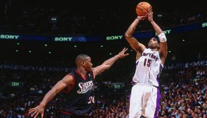 Platz 3: Vince Carter - 9 Dreier (bei 13 Versuchen) - Raptors vs. Sixers 2001, Game 3