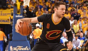 Matthew Dellavedova erhält in den nächsten vier Jahren 38 Millionen Dollar von den Milwaukee Bucks (Sign-and-Trade mit den Cavs)