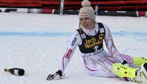 Eine Champagnerflasche wurde Lindsey Vonn bei der WM 2009 Val d'Isere zum Verhängnis. Sie schnitt sich am offenbar scharfkantigen Hals der Flasche die Daumensehne durch. "Da hab ich mich blöd angestellt", meinte sie hinterher. Wo sie Recht hat ...