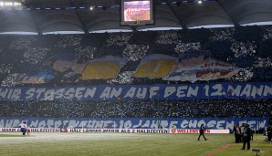 Was macht man, wenn man nichts zu feiern hat? Richtig, man feiert sich selbst. So wie hier die HSV-Anhänger anno 2009 natürlich gegen den Erzrivalen aus Bremen