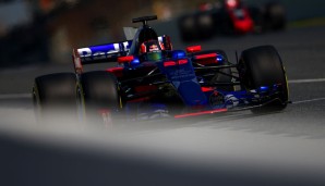 Das Chassis von Toro Rosso ist erstaunlich. Innovative Mercedes-Lösungen wie die Vorderradaufhängung hat das Design-Team unter James Key ebenfalls entwickelt. Wäre der Toro Rosso nicht blau, er wäre ein Silberpfeil. Faenza steht ein gutes Jahr bevor