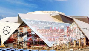 Von vorne glänzt die Arena mit einer beeindruckenden Glas-Front