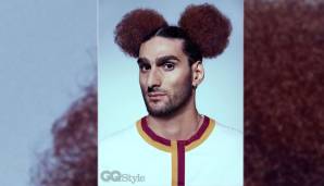 Marouane Fellaini in der Mickey-Mouse-Edition? Natürlich nicht ganz ernst gemeint, gibt's aber in der neuen GQ. Fellaini hielt für die Rubrik "Verrückteste Frisuren" her. Hot or not?