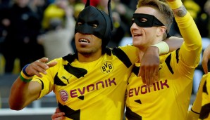 Genau, die ist spätestens seit dem 28. Februar 2015 sein Markenzeichen. Der Batman-and-Robin-Jubel mit Marco Reus hat längst Kultstatus