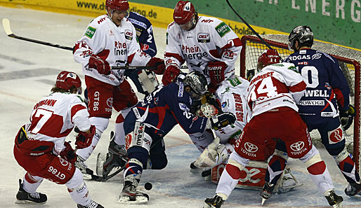 Im Finale knapp unterlegen, unternehmen die Haie einen neuen Anlauf auf die Krone der Eisbären