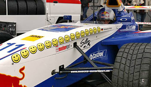 Vettels Formel-BMW-Bolide voller Smileys