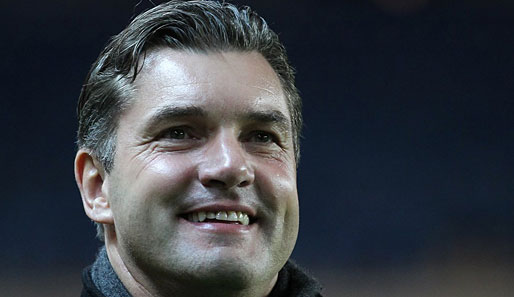 Michael Zorc hat seinen Vertrag verlängert und bleibt bis 2014 bei Borussia Dortmund