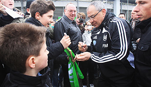 Felix Magath gibt bei seinem Ex-Klub aus Stuttgart sein Debüt für den VfL Wolfsburg