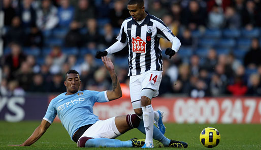 Angeblich hat man sich auf einen Transfer zu Bayern geeinigt: Manchester Citys Jerome Boateng (l.)