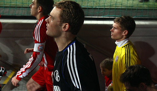 Ein Nationaltorhüter mit großer Perspektive: Noch-Schalker Manuel Neuer (v.)