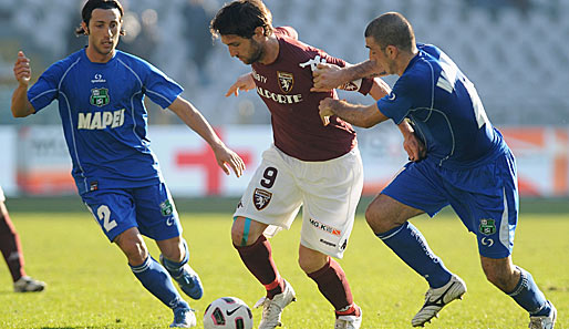 FC-Turin-Stürmer Rolando Bianchi (M.) befindet sich im Visier vom FC Schalke 04