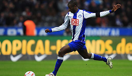 Adrian Ramos reiste wegen einer Mittelfinger-Entzündung vorzeitig aus dem Hertha-Trainingslager ab