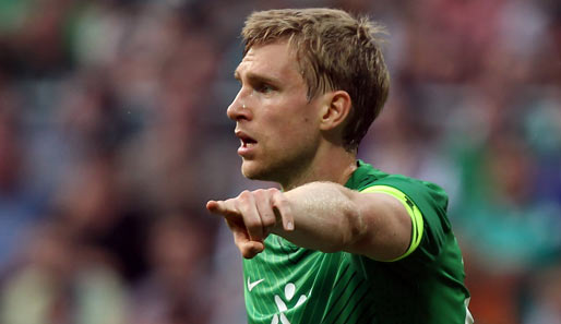 Per Mertesacker würde gerne in die Premier League wechseln - noch gibt es aber kein Angebot