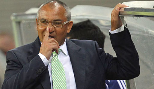 Wolfsburg-Trainer Felix Magath hat seinen Spielern einen rigorosen Strafenkatalog vorgesetzt