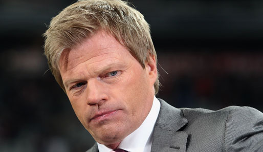 Oliver Kahn kritisiert die Dortmunder Personalpolitik in der Sommerpause