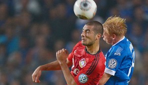 Eren Derdiyok (l.) ist in der Vorbereitung von Bayer Leverkusen in Topform