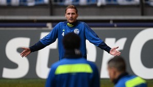 Benedikt Höwedes kann gegen Leverkusen nur zuschauen