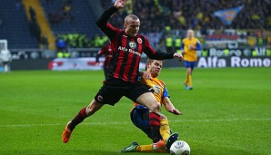 Sebastian Rode (l.) hat sich in Absprache mit seinen Ärzten gegen eine Operation entschieden