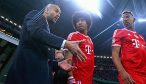 Pep Guardiola in seinem Element: er coacht seine Spieler ständig