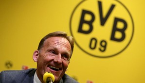 Hans-Joachim Watzke hat bei der Bilanzpressekonferenz Grund zum Lachen