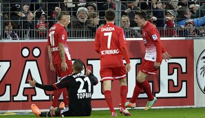 Jonathan Schmid (l.) und Felix Klaus (r.) werden beim SC wohl die Außen im 4-4-2 bilden