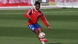 David Alaba kehrte in Doha ins Bayern-Mannschaftstraining zurück