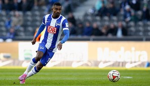 Salomon Kalou soll auf die East Side Gallery mit Hammer und Meißel eingeschlagen haben