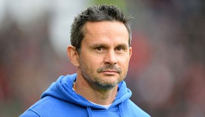 Dirk Schuster will am Samstag gegen den HSV drei Punkte holen