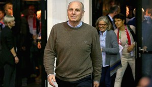 Uli Hoeneß ist voll des Lobes über den 1. FC Köln und Jogi Löw