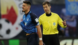 Sandro Wagner hatte nach einem rüden Foulspiel die Rote Karte gesehen