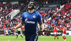 Sead Kolasinac soll bei zahlreichen europäischen Top-Klubs auf dem Wunschzettel stehen