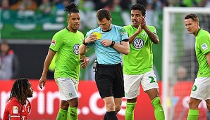 Luiz Gustavo droht nach seiner Gelb-Roten Karte eine längere Sperre