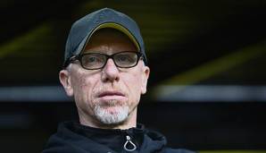 Peter Stöger steht beim BVB im Sommer vor dem Aus.