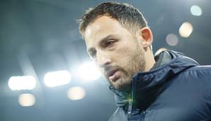 Schlake-Trainer Domenico Tedesco macht sich noch keine Sorgen um seine Mannschaft.