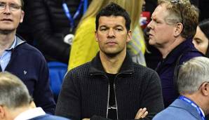 Michael Ballack sieht die Trainerausbildung beim DFB kritisch.