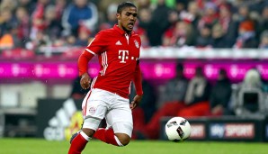 Douglas Costa soll infolge seiner Knieprobleme nun doch deutlich früher zurückkehren, als ursprünglich gedacht