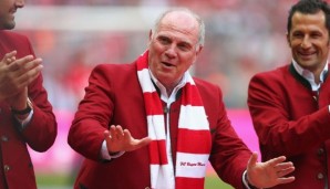 Uli Hoeneß sieht den FC Bayern München auf einem guten Weg