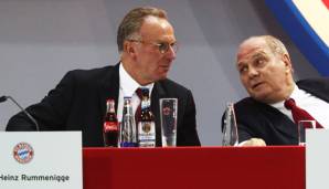 Rummenigge zusammen mit Hoeneß auf der Jahreshauptversammlung des Rekordmeisters