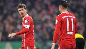 Konkurrieren um einen Platz in der Startelf des FC bayern: Thomas Müller (links) und James Rodriguez (rechts).