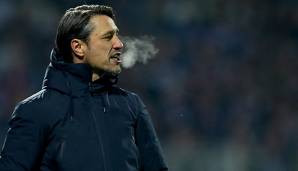 Trainer Niko Kovac wäre nach dem knappen 2:1-Sieg in der 2. Runde des DFB-Pokals beinahe Opfer eines Bierbecherwurfs geworden.