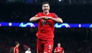 PLATZ 3 - ROBERT LEWANDOWSKI (POLEN): 252 Spiele / 238 Tore. Er ist aktuell der beste Stürmer der Welt und der zweitbeste Bundesliga-Torjäger aller Zeiten. Es gibt kaum einen Rekord, den er in der Bundesliga nicht gebrochen hat.