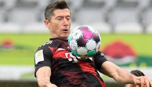 Robert Lewandowski ist zum besten Feldspieler der abgelaufenen Saison gewählt worden.