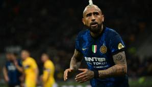 Anders bei ARTURO VIDAL: Da durften die Bayern über die noch 18 Mio. Ablöse vom FC Barcelona glücklich sein, auch wenn der Chilene fast 40 Mio. Euro gekostet hatte. Trotz der unbestrittenen Klasse, das war für den sehr impulsiven Vidal einfach zu viel.